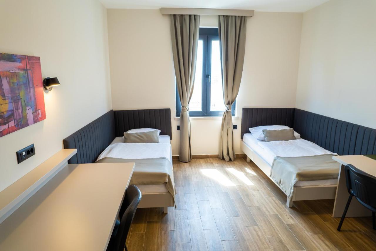 Hotel Verde Podgorica Luaran gambar