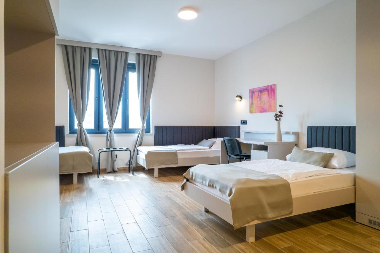 Hotel Verde Podgorica Luaran gambar